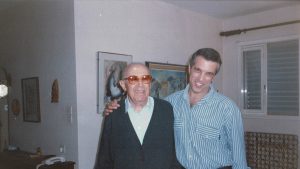 עם המלחין משה וילנסקי בביתו בתל-אביב