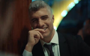 דניז הוסאג'ון